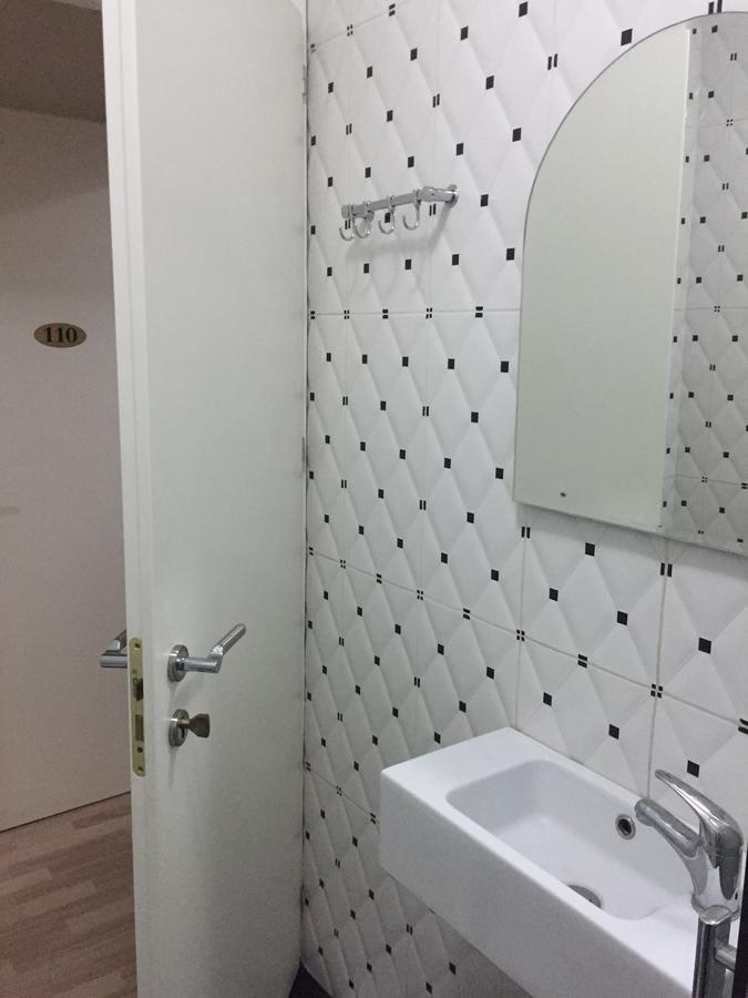Living Hotel Tiranë Eksteriør bilde